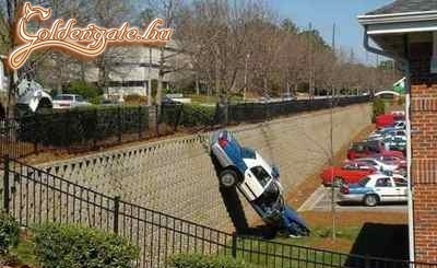 rendesen beparkolt