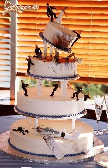 Titkosügynök esküvői tortája