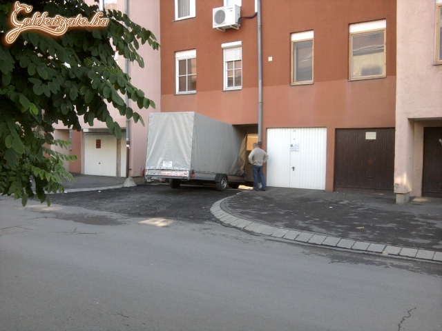 Hoppá!