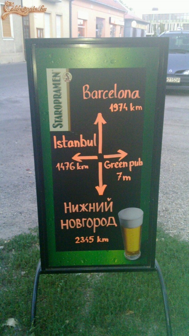 Green pub Sturovó