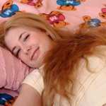 Középsulis csaj felkészül az első análra - 22. kép