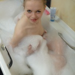 A pancsoló lány - 58. kép