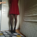 Piros ruhás és fehérneműs képek - 14. kép