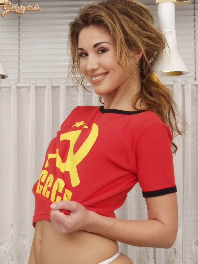 Karina 2. sorozata - 35. kép