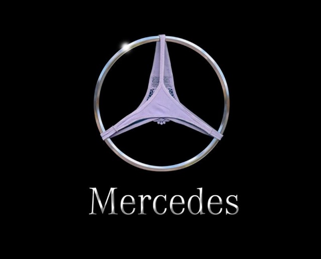 Az új Mercedes logó :)