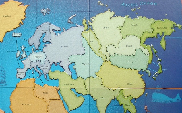 Ez az amcsi gyerekek középiskolai atlaszából van... nem is csoda, hogy ennyit tudnak a világról...