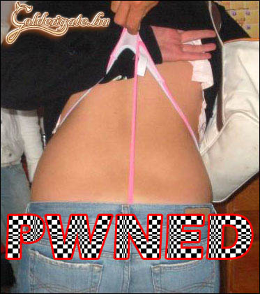 Strapabíró tanga (vagy a lány az?)