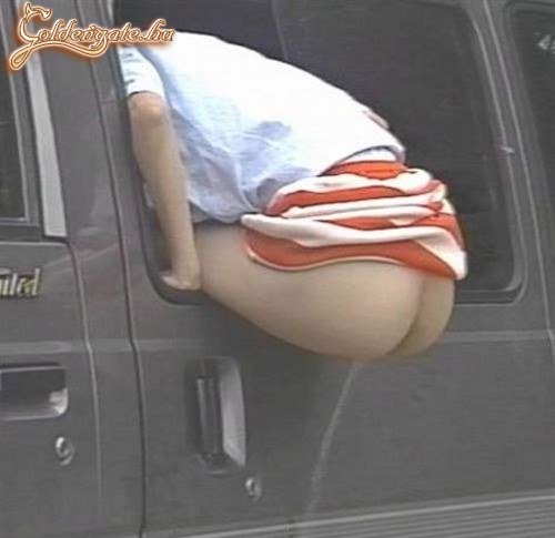 Bandi, állj már meg! Pisilni kell! Eh, akkor megoldom máshogy!