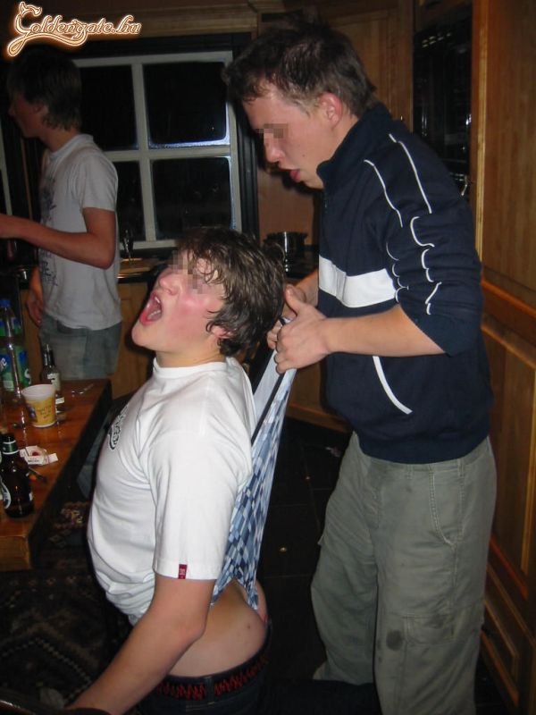 Hülyegyerekek szórakozása