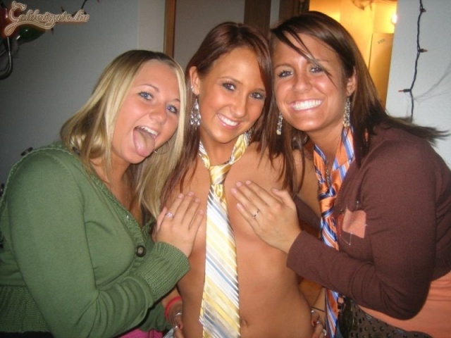 Jól indul a buli...