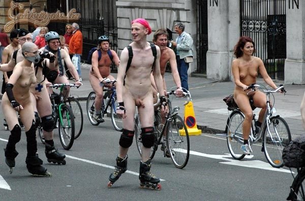 Ez se egy egyszerű darab...