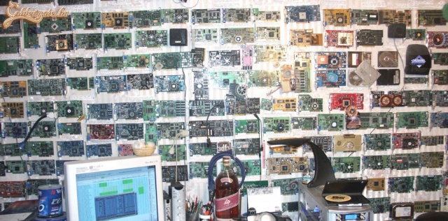 Fal egy fősulis koliból