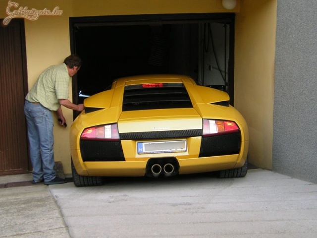 Hiába, nehéz az élet...