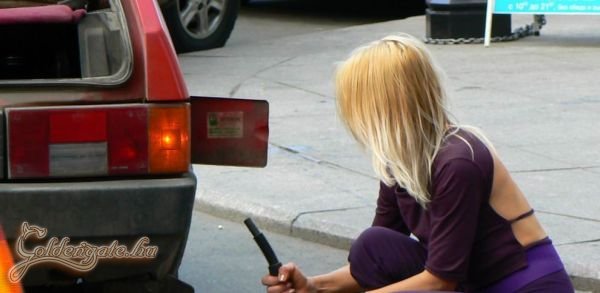 Látszik, hogy nem először van a kezében..