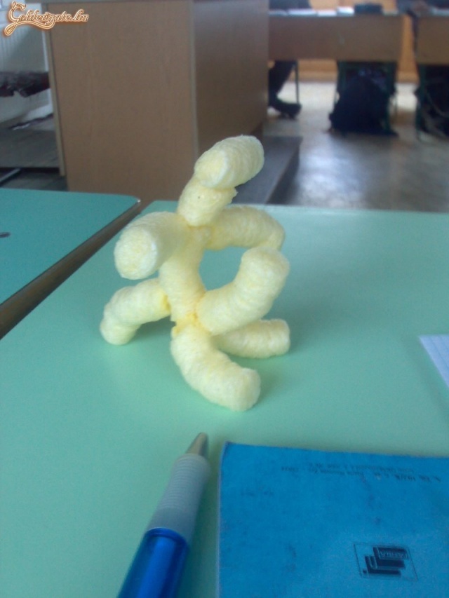 Nagyon ráér valaki...