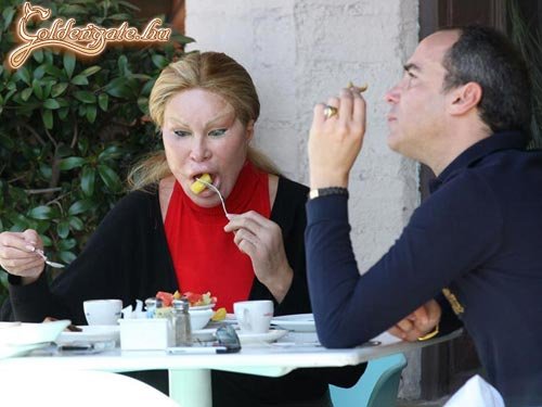 Igen, itt vannak az orkok!