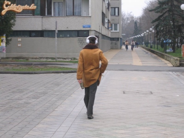 Téli kabát ajándék headset-tel