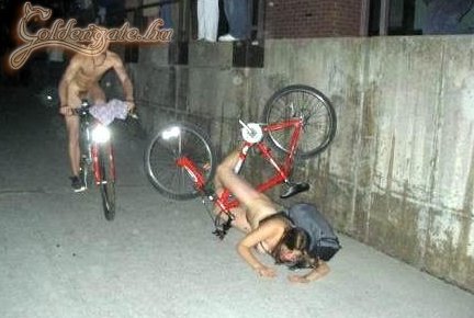 Ez nem kicsit fájhatott...