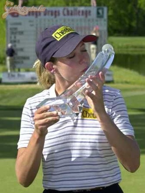 És a győztes elnyeri jutalmát