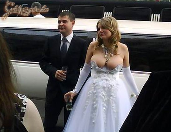 Ajánlott eksüvői viselet