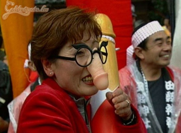 Ha rossz leszel, elvisz a faszorrú bába!