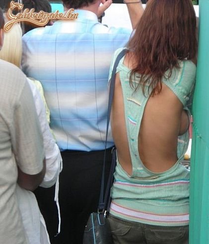 Előnyös felső, kétség kizárva!