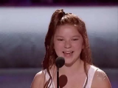 Elképesztő hangú 11 éves kislány