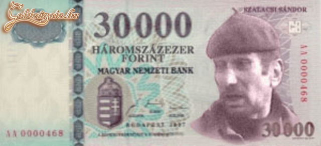 érkezik