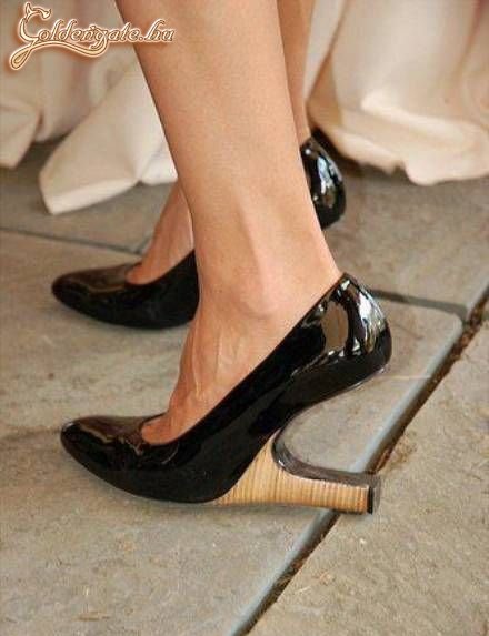 Fordított magassarkú