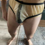 Latex péniszköpeny és egyéb jóságok - 5. kép