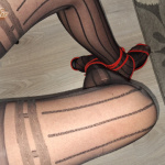 Fekete piros tűsarkú  - 7. kép