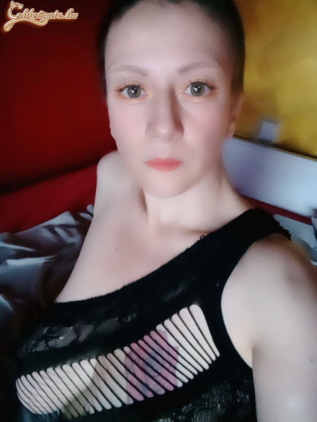 busty girl - 54. kép