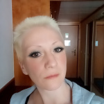 busty girl - 18. kép