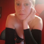 busty girl - 32. kép