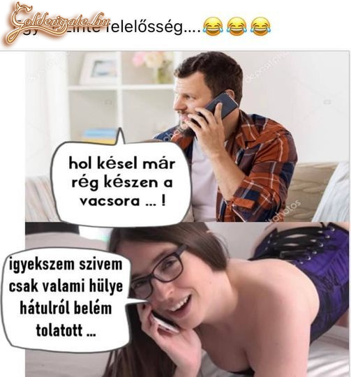 Hátulról. 