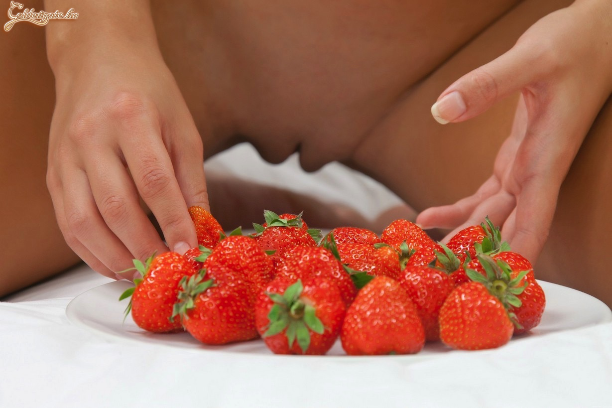 Indul az eperszezon 1