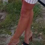 Tengerparti séta után footjob - 3. kép