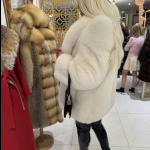 Szőke szuka akcióban - 3. kép