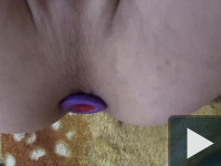 Lila plug