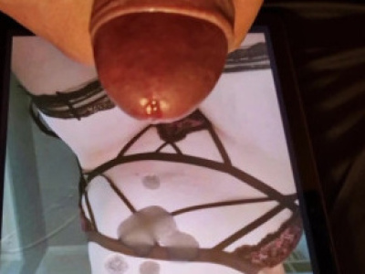 Nem birtam visszafogni az álló farkam