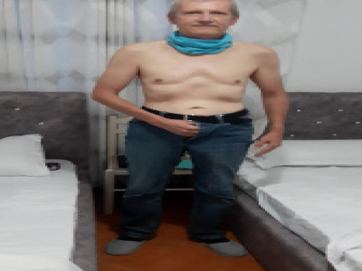 Az utcáról fordultam vissza...