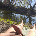 Egy kis napozás a vízparton  - 2. kép