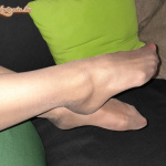 Footjob a ballagás után... - 4. kép