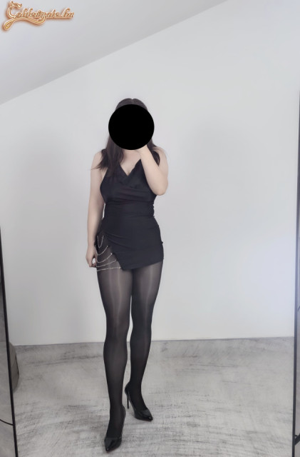 My wife with a stunning figure - 1. kép