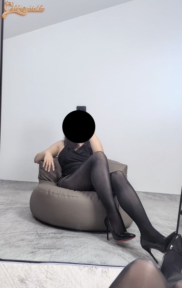 My wife with a stunning figure - 12. kép