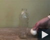 Hogyan fér be egy tojás az üvegbe?