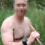 Nudista, természet szerelmese - 4. kép