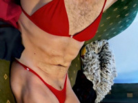 Nejem tangájában