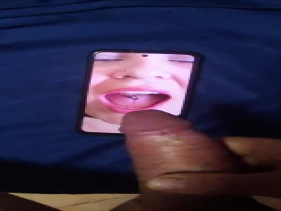 Sperma áradat a szájba