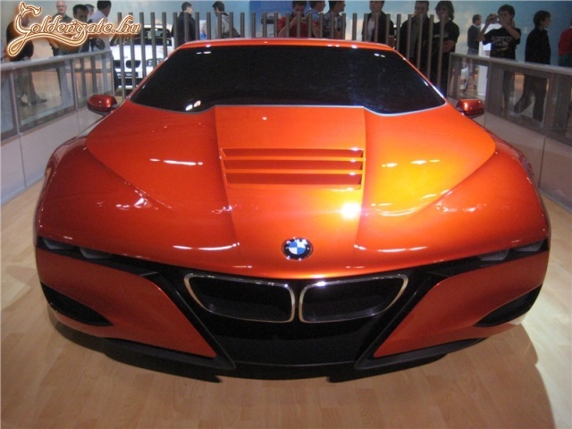 BMW /nem tomi de nagyon szép :D